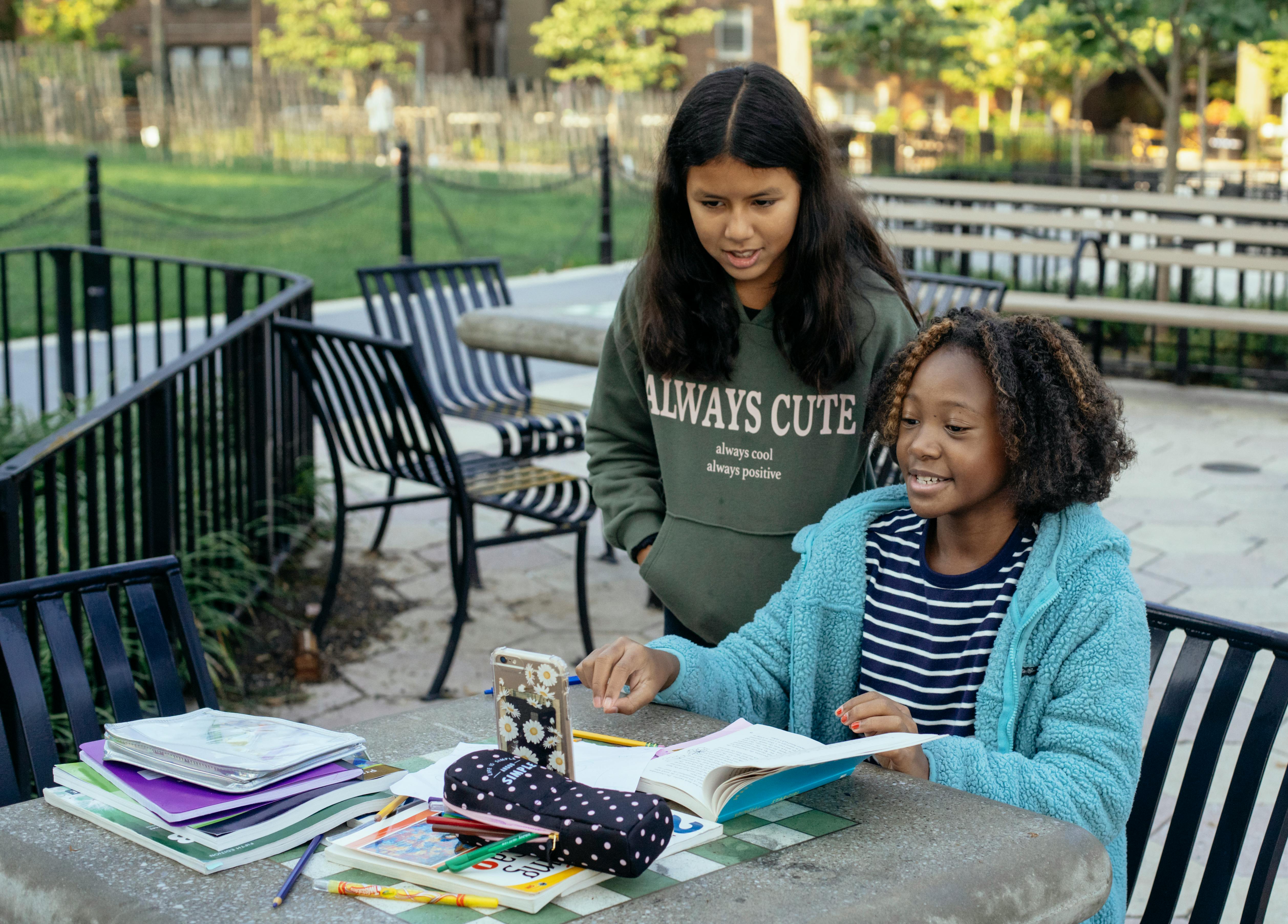 主视觉推荐海报图